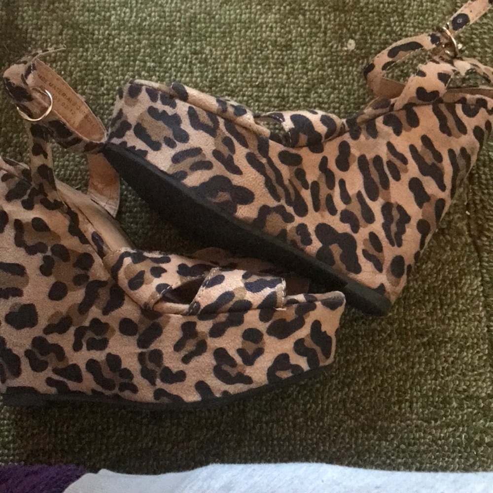 leopard wedges
